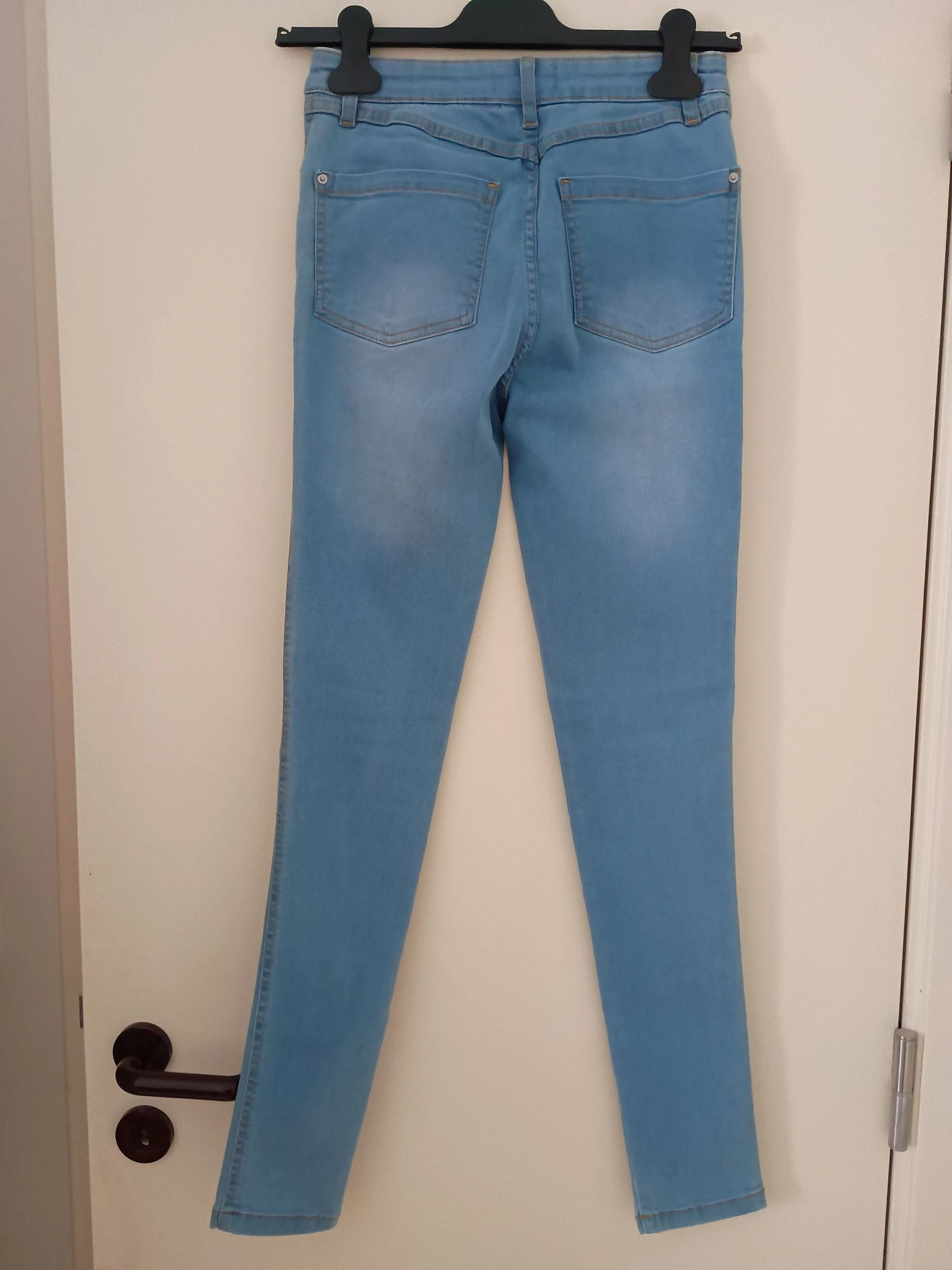 2 jeans skinny La Redoute T34 bleu clair / noir TBE – photo 3